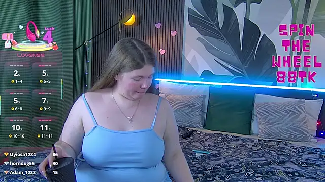 Snapshot of RubyValen chatting on 6, 3, 2025 RubyValen online show from 6, 3, 2025