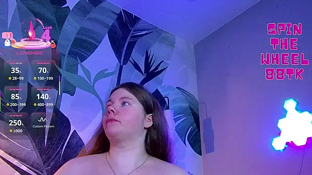 Snapshot of RubyValen chatting on 29, 9, 2025 RubyValen online show from 29, 9, 2025