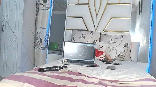 Snapshot of SexyyNana chatting on 20, 2, 2025 SexyyNana online show from 20, 2, 2025