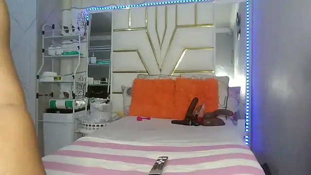 SexyyNana online show from 5, 4, 2026