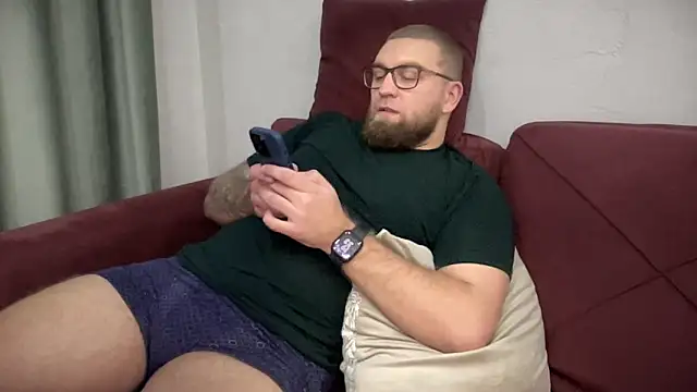 Bear bear  online show from 7, 2, 2025