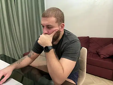 Bear bear  online show from 10, 3, 2025