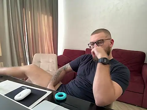 Bear bear  online show from 17, 3, 2025