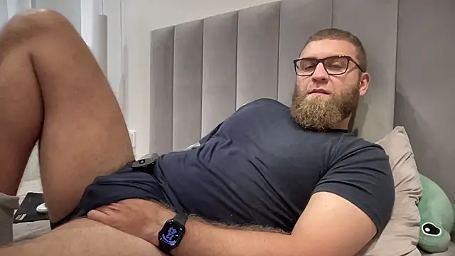 Bear bear  online show from 9, 9, 2025