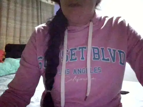 Snapshot of RAYA_1 chatting on 18, 12, 2024 RAYA 1 online show from 18, 12, 2024