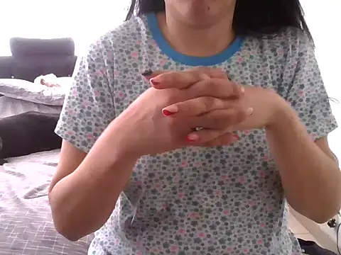 Snapshot of RAYA_1 chatting on 7, 10, 2025 RAYA 1 online show from 7, 10, 2025