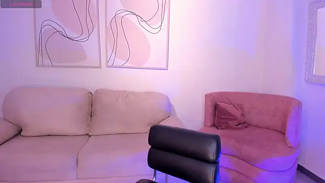 JuanitaClay online show from 14, 9, 2025