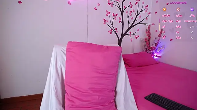 Karolina 1 online show from 10, 3, 2026