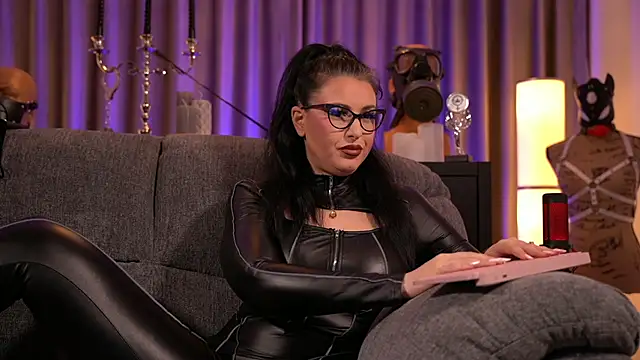 kelly kent online show from 12, 12, 2024