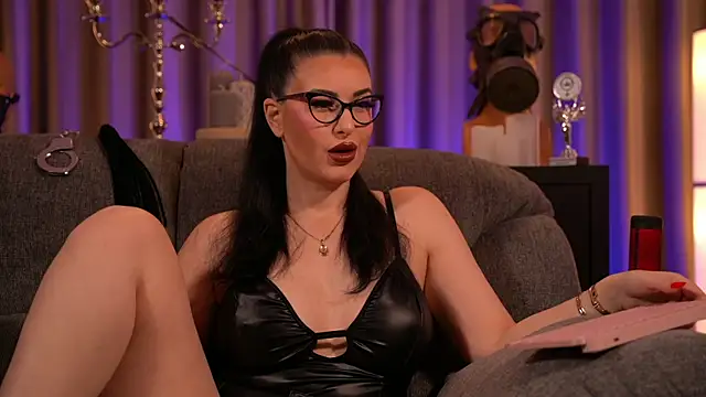 kelly kent online show from 15, 2, 2025