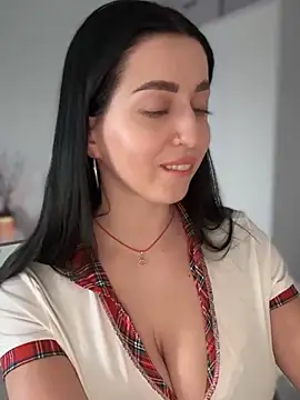 Snapshot of Emylia chatting on 20, 1, 2025 Emylia online show from 20, 1, 2025