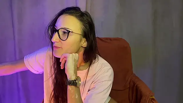 Snapshot of spottyyy chatting on 12, 2, 2025 spottyyy online show from 12, 2, 2025