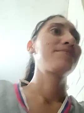 Snapshot of valeriaswang_Lucas chatting on 17, 9, 2025 valeriaswang Lucas online show from 17, 9, 2025