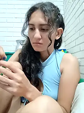 Snapshot of valeriaswang_Lucas chatting on 2, 12, 2025 valeriaswang Lucas online show from 2, 12, 2025