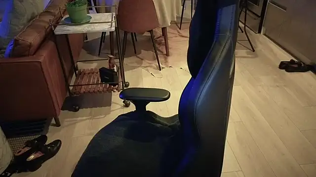 HungandThickLatin online show from 26, 10, 2025