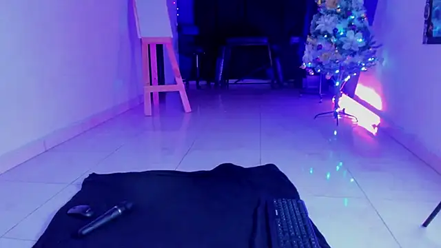 Snapshot of ink_demonxxx chatting on 5, 12, 2025 ink demonxxx online show from 5, 12, 2025