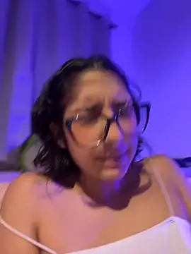 aurora xoxo online show from 22, 12, 2024