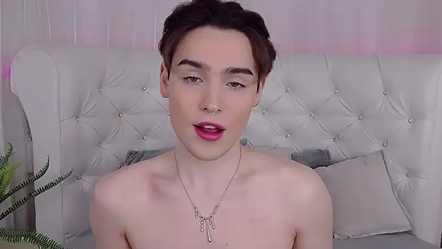 RobbyCharming online show from 5, 4, 2026