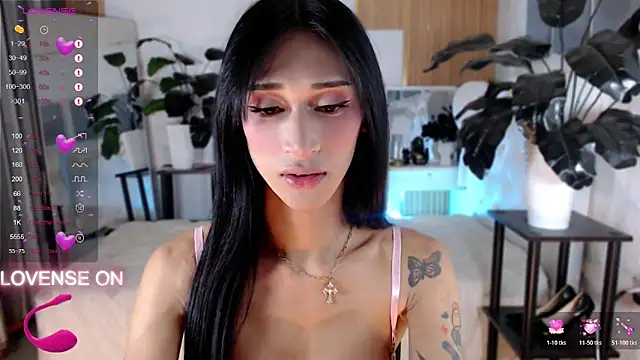 Unforttable Anisha online show from 16, 11, 2025