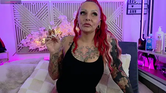 Ava Ann online show from 6, 11, 2025