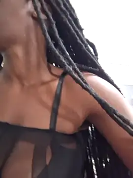 Snapshot of Shaniko89 chatting on 8, 3, 2025 Shaniko89 online show from 8, 3, 2025