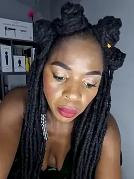 Snapshot of Shaniko89 chatting on 11, 3, 2025 Shaniko89 online show from 11, 3, 2025