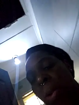 Snapshot of Shaniko89 chatting on 30, 11, 2025 Shaniko89 online show from 30, 11, 2025