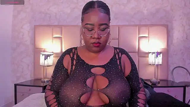 Darnellqueen online show from 27, 1, 2025