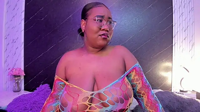 Darnellqueen online show from 26, 11, 2025