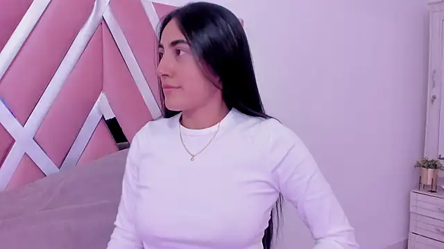 Snapshot of Helenn_monroy1 chatting on 10, 11, 2025 Helenn monroy1 online show from 10, 11, 2025