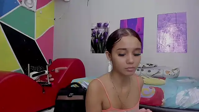 MarianaManzur online show from 27, 1, 2025