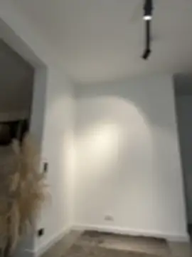 EllaSanz  online show from 3, 11, 2025