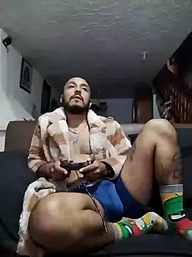 Snapshot of KenllyH chatting on 6, 1, 2025 KenllyH online show from 6, 1, 2025