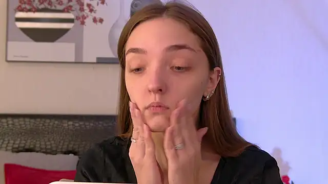 VirginieCruz online show from 20, 3, 2025