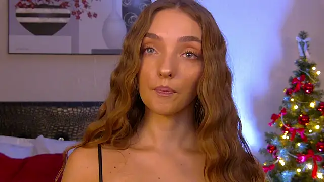 VirginieCruz online show from 2, 12, 2025