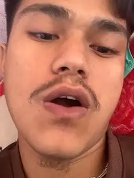 Snapshot of Hullax chatting on 11, 11, 2025 Hullax online show from 11, 11, 2025