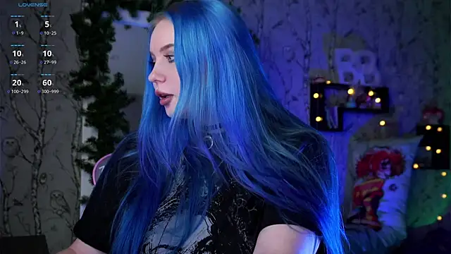 Snapshot of Moon_Valkyrie chatting on 22, 12, 2024 Moon Valkyrie online show from 22, 12, 2024