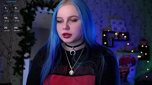 Snapshot of Moon_Valkyrie chatting on 28, 12, 2024 Moon Valkyrie online show from 28, 12, 2024