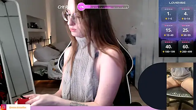 misstrixiefox online show from 20, 3, 2025