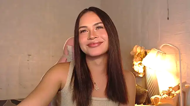 Ashely Lewis online show from 2, 1, 2025