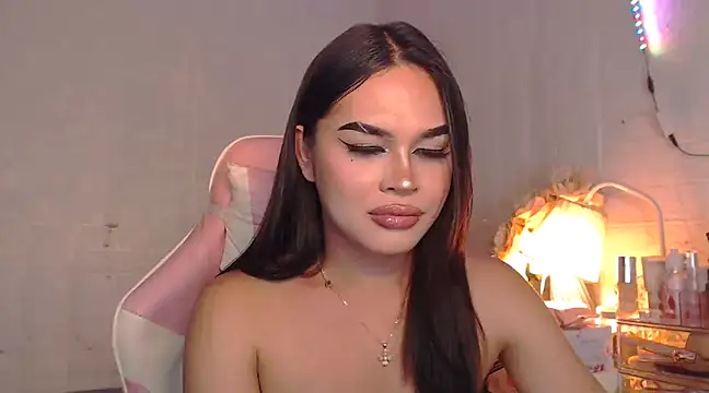 Ashely Lewis online show from 20, 1, 2025