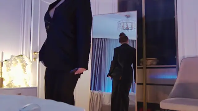 MilaDYstarlight online show from 7, 3, 2025