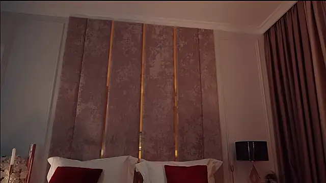 MilaDYstarlight online show from 20, 3, 2026