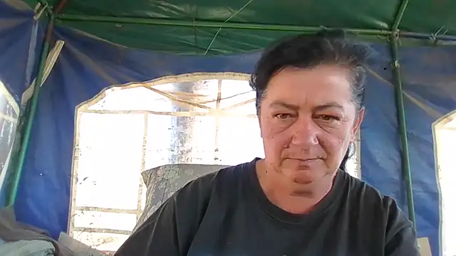 GypsiQueen2 online show from 22, 9, 2025