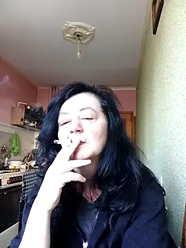 GypsiQueen2 online show from 4, 3, 2026