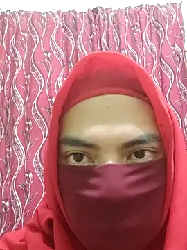 Snapshot of ElisyaHijabDoll chatting on 26, 3, 2026 ElisyaHijabDoll online show from 26, 3, 2026