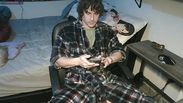 XxBobbyDigitalxX online show from 17, 1, 2025