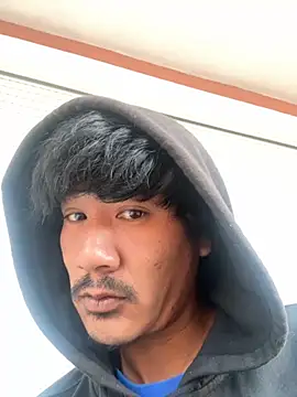 juniiorre online show from 7, 10, 2025