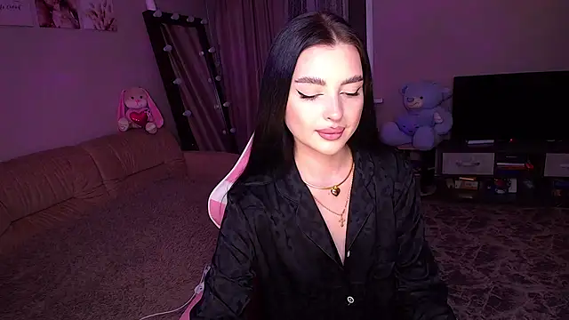   Malika   online show from 26, 9, 2025