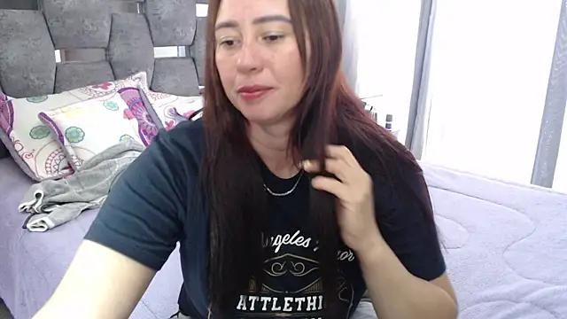 sara hott 1 online show from 16, 4, 2026